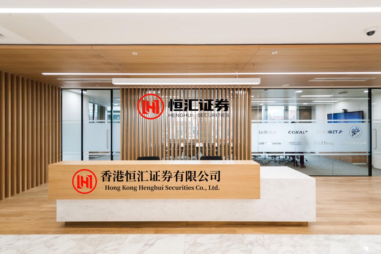 策略宝 上古战歌赏金传奇在哪玩优惠最大 小程序暗黑先锋可以充值折扣吗_福利_包服